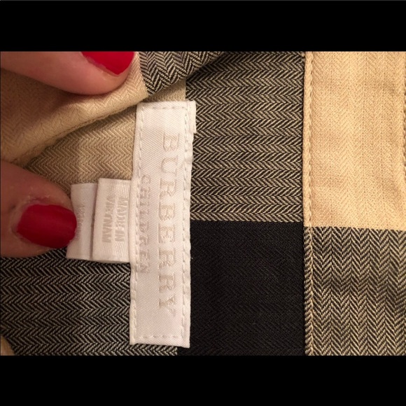 Boys Burberry new classic nova check - Picture 2 of 5